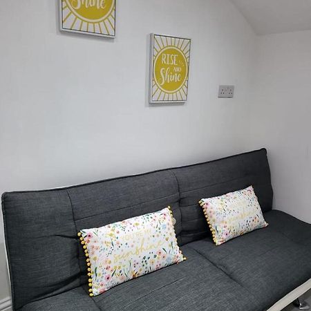 Apartament Fancy Basement Flat B Londyn Zewnętrze zdjęcie
